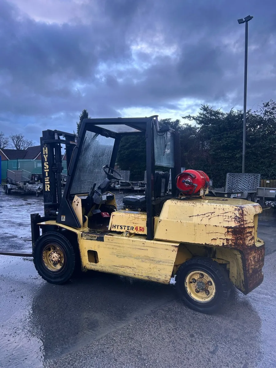 Hyster 4.5 Ton Forklift - Image 1