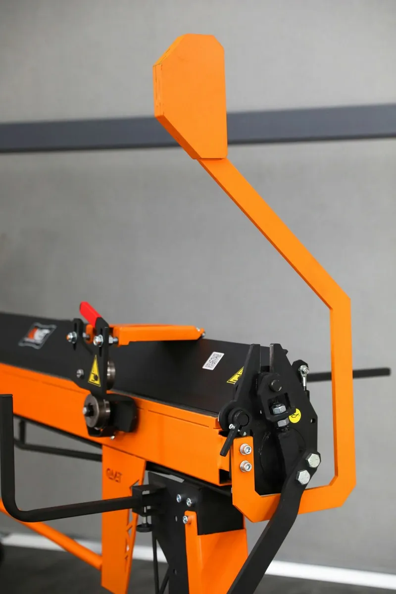 Sheet metal folders M20x2200 with rollershears. - Image 4