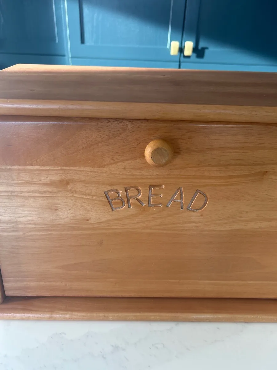 Pine Bread bin - Image 2