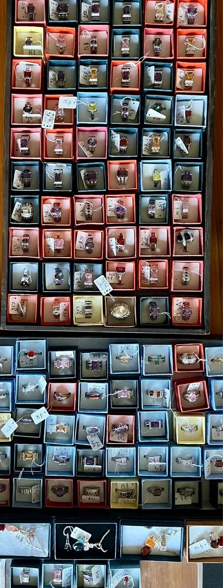 Job lot unique rings jewellery - Image 2