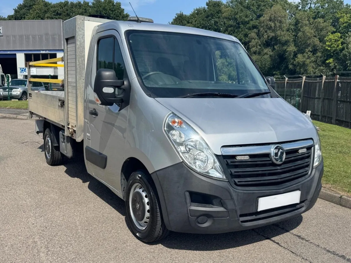 2019 Vauxhall Movano Dropside Van - Image 1