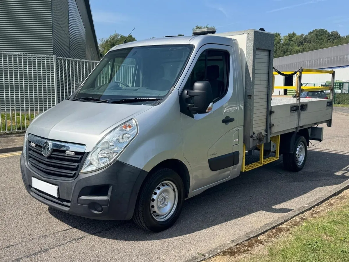 2019 Vauxhall Movano Dropside Van - Image 2