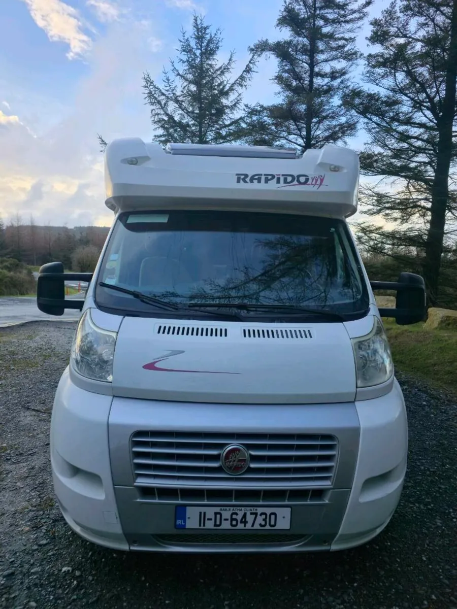 2011 RAPIDO 7090DF ISLAND BED TAKE A TRADE IN - Image 2