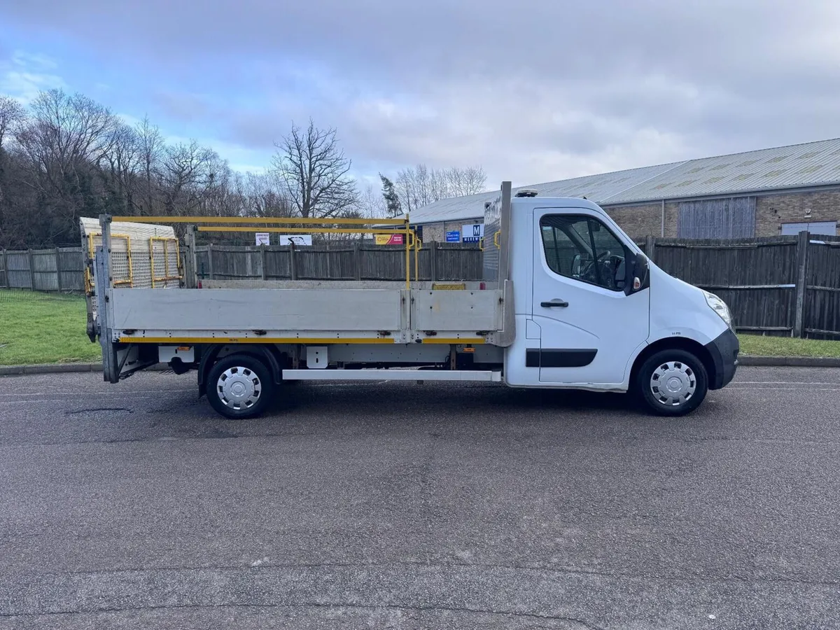 2018 Vauxhall Movano Dropside Van - Image 1