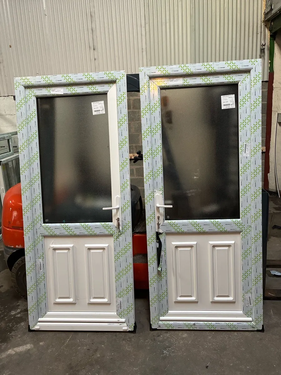 Back doors - Image 1