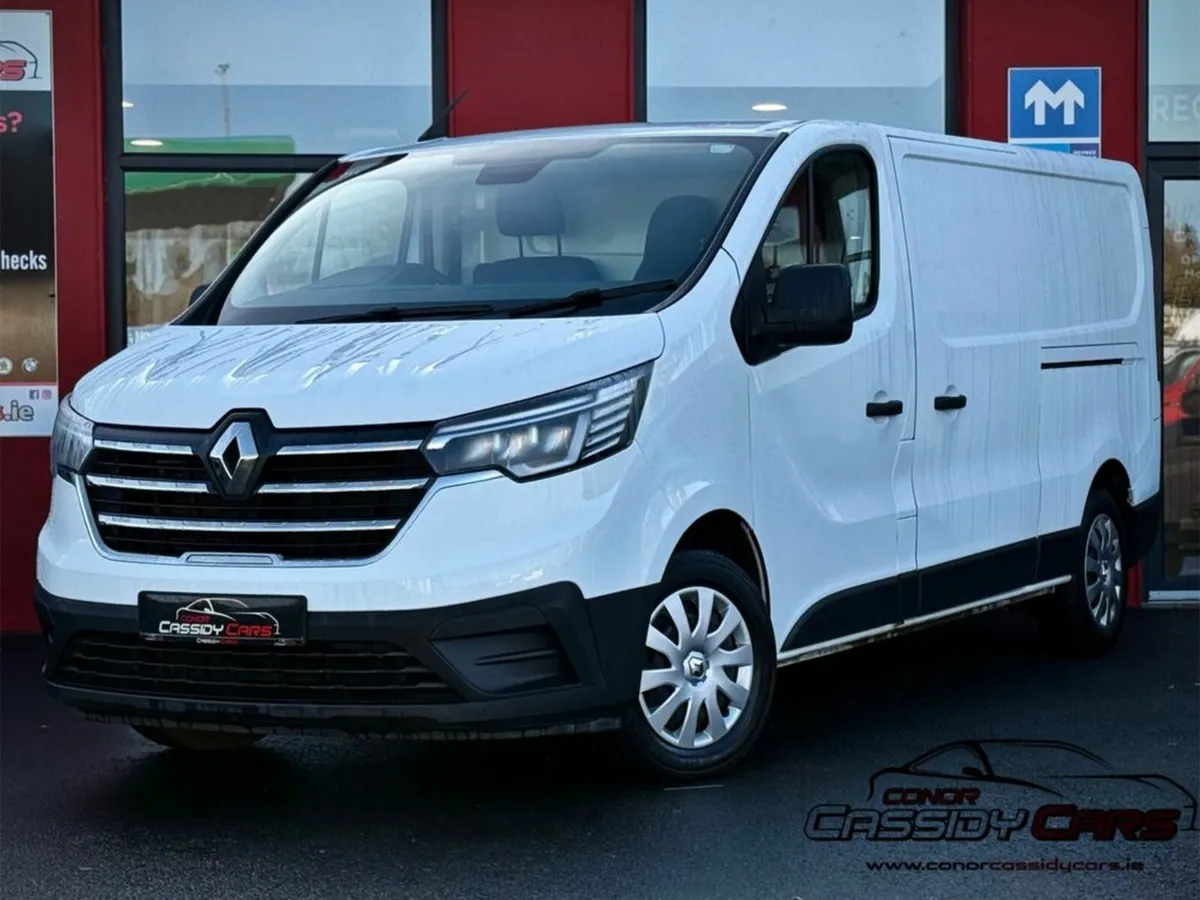 Renault Trafic LL30 ADVANCE DCI *232 REG * // 12 M - Image 1