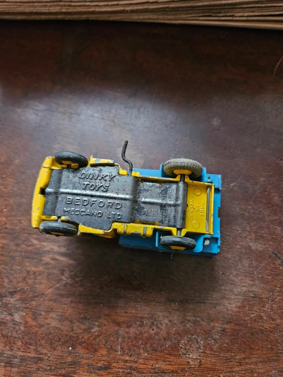 Dinky 1960's Bedford Tipper Truck - Image 3
