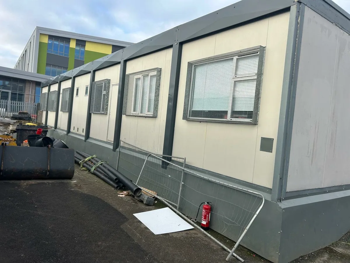 Sectional building - Image 2