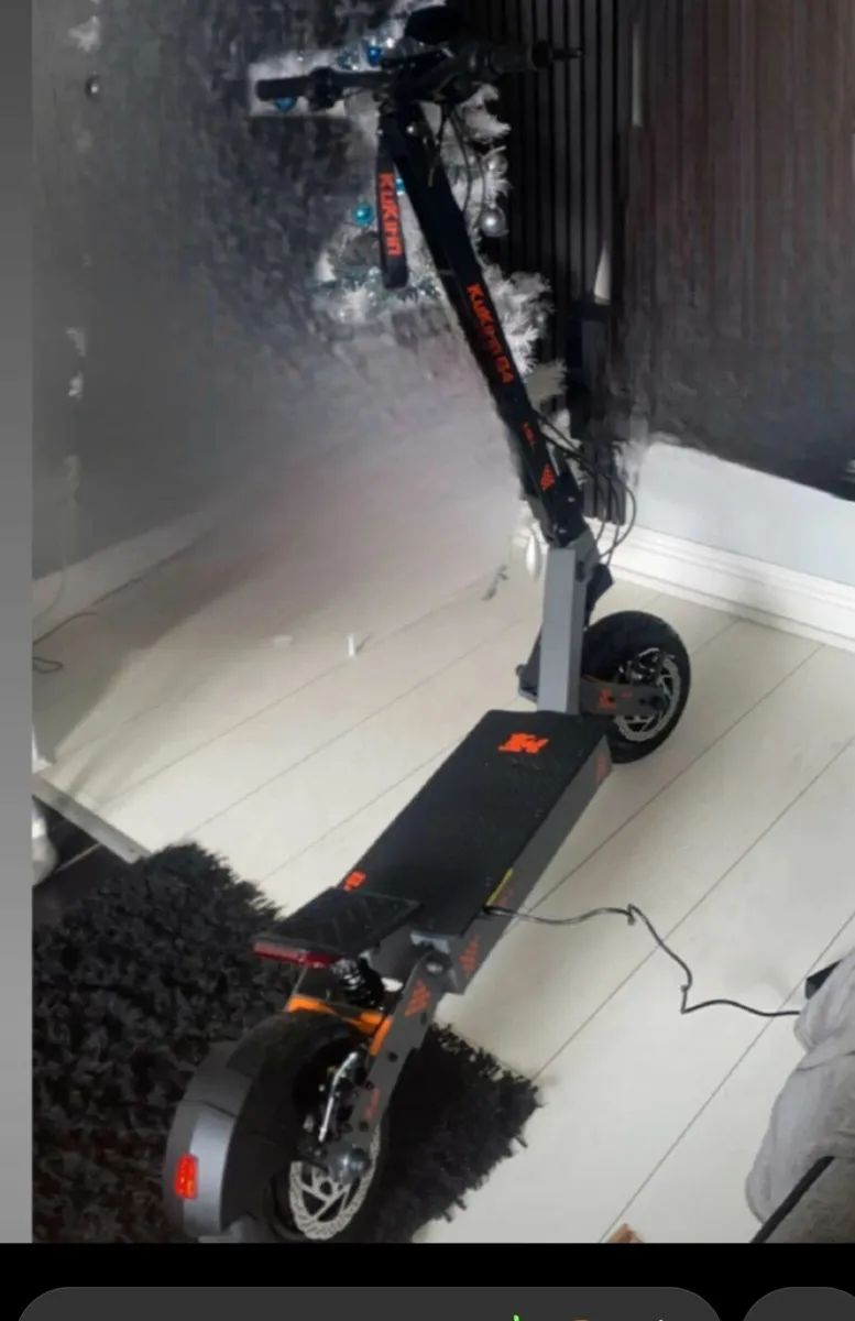 Electric scooter - Image 1