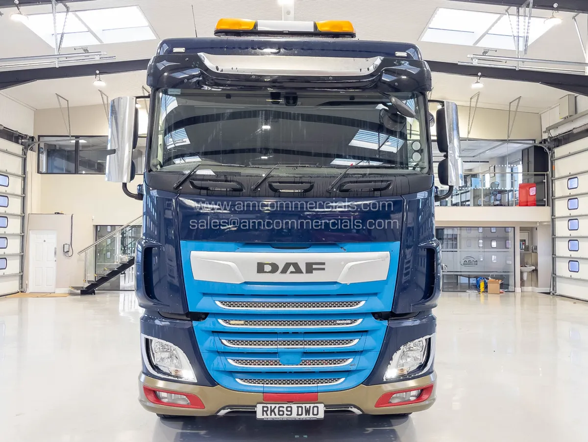 2019 DAF XF 530 HIGH SLEEPER CAB - Image 2