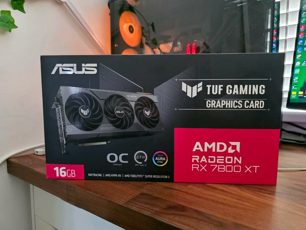 ASUS AMD Radeon RX 7800 XT OC edition 16GB VRAM - Image 2