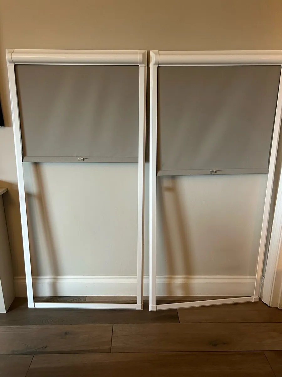 Hillary’s Perfect Fit Blinds - Image 1