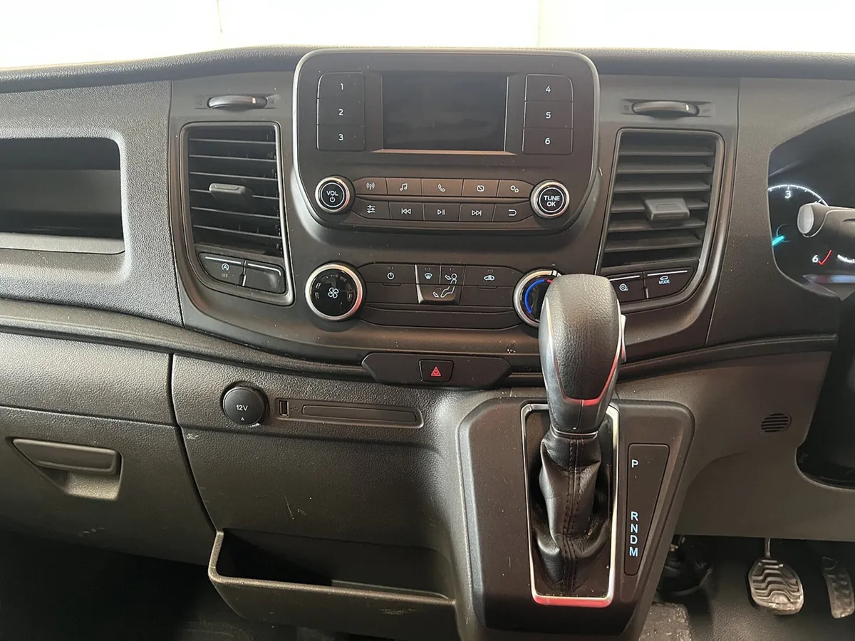 2024 Ford Transit Luton Box Van - Image 2