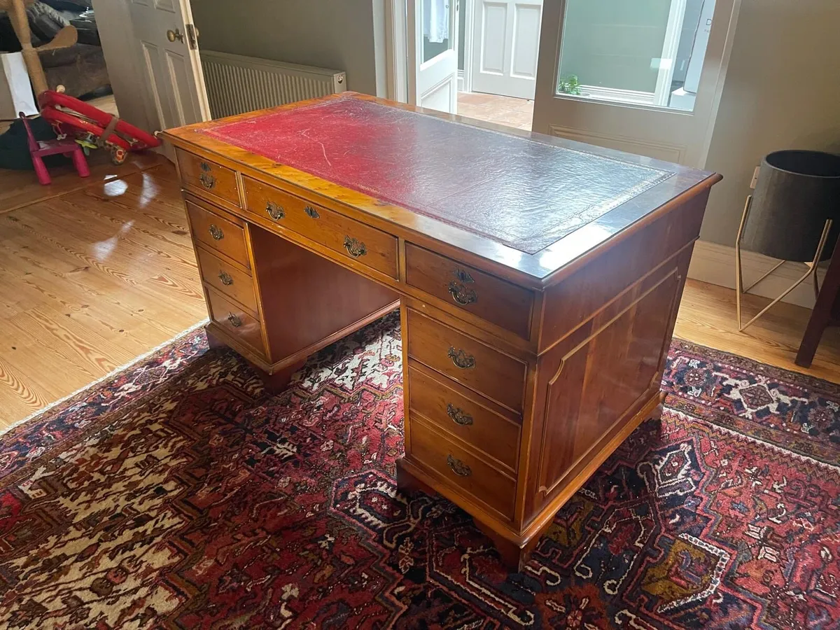 Chesterfield Desk - Image 3