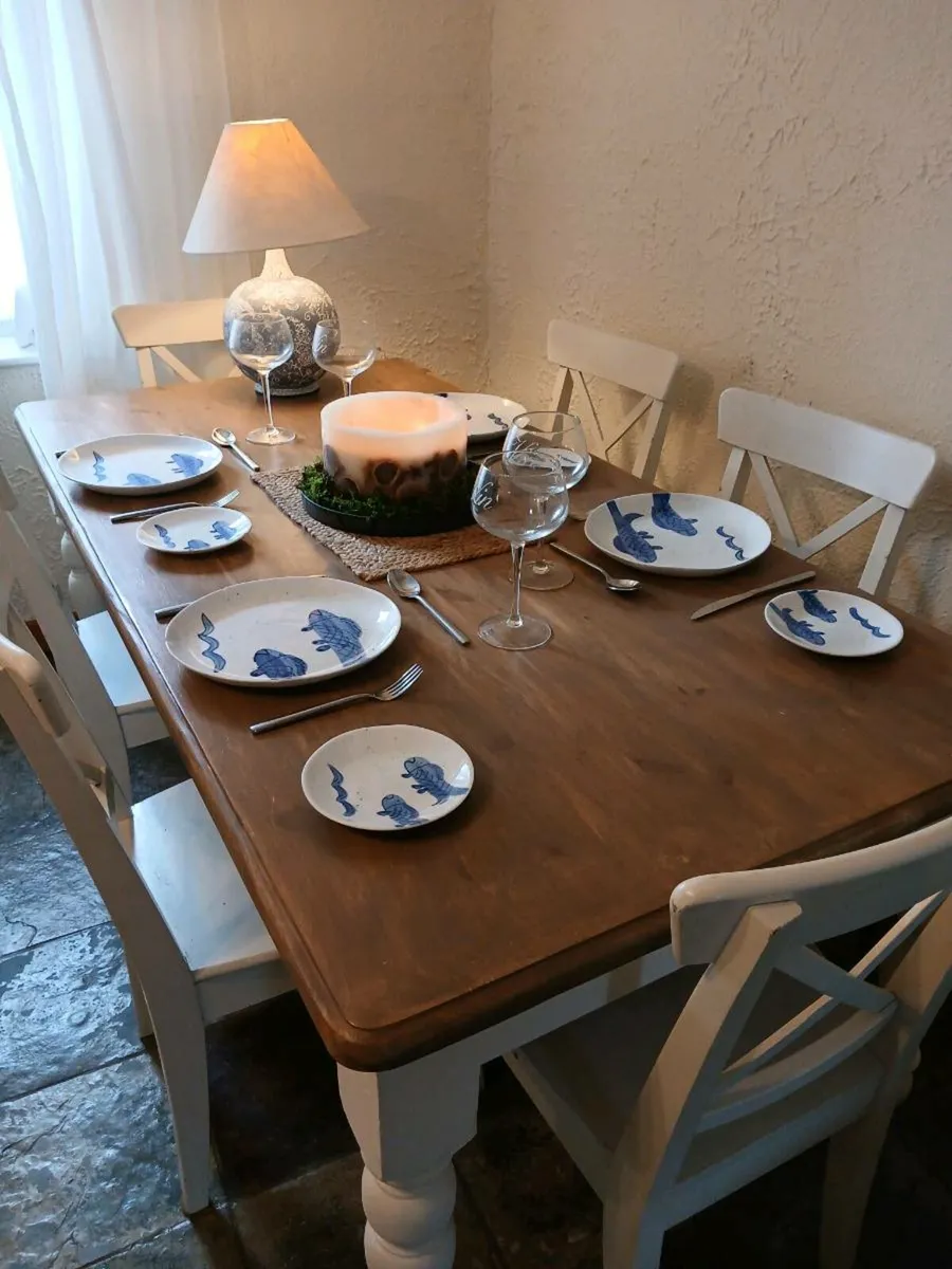 Dining table and chairs - Image 3