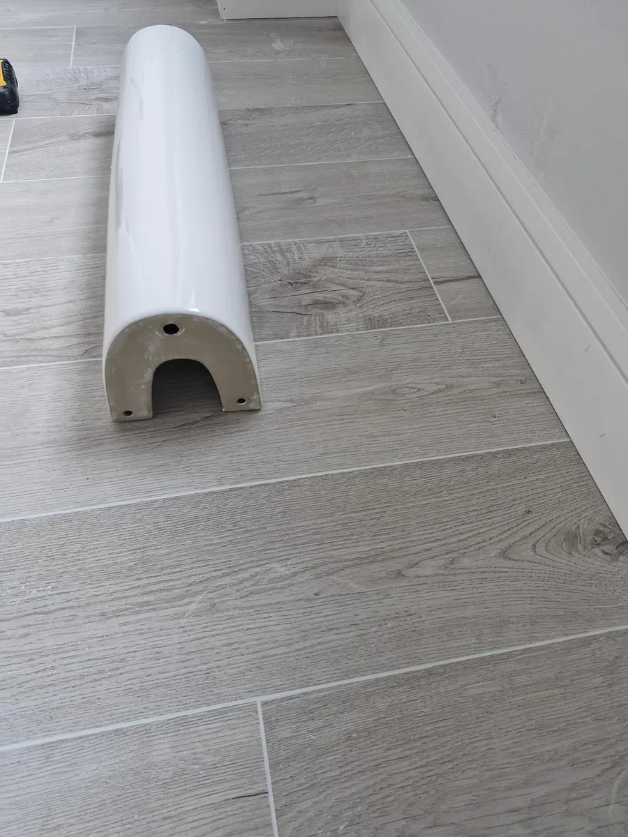 White Ceramic Pedestal and Chrome mixer tap - Image 2