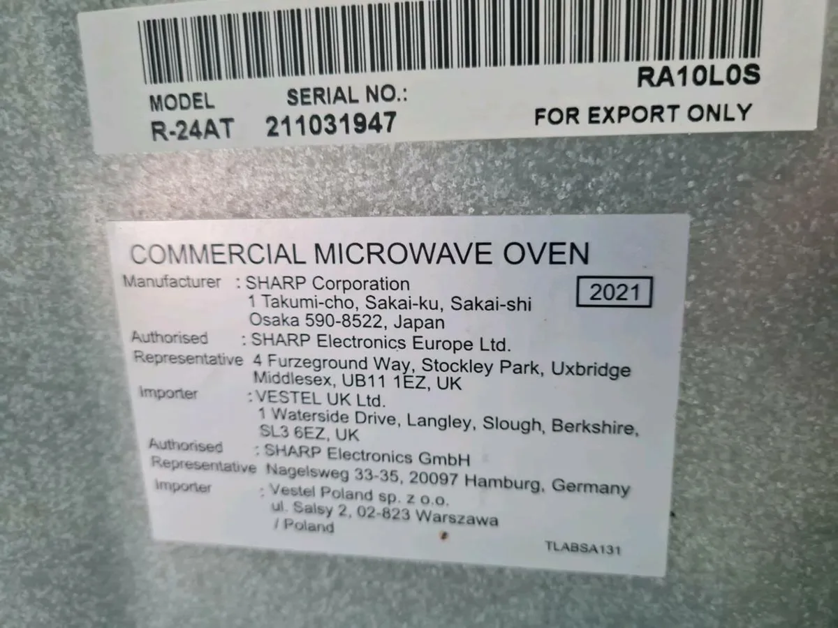 Sharp 1900Watt Microwave - Image 4