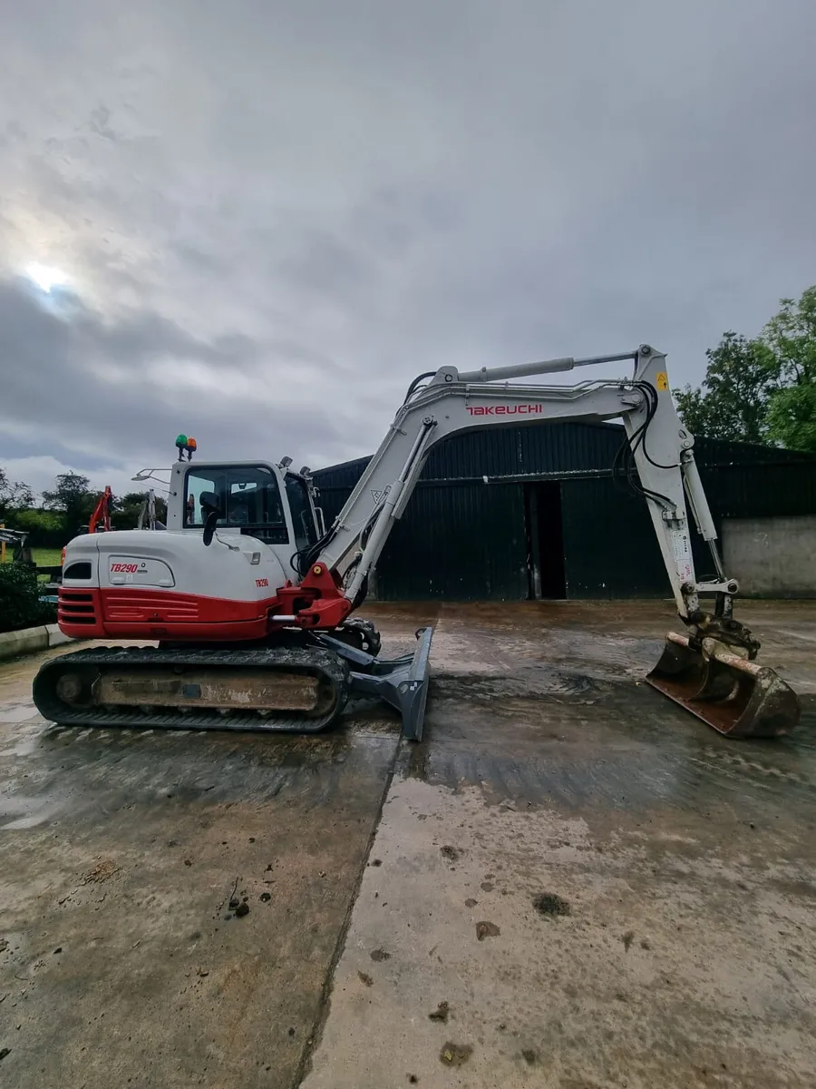 2016 Takeuchi TB290 - Image 4