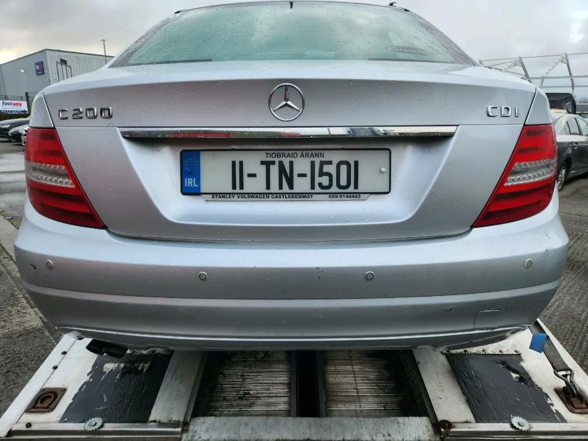 Mercedes c220.  €1300 - Image 3