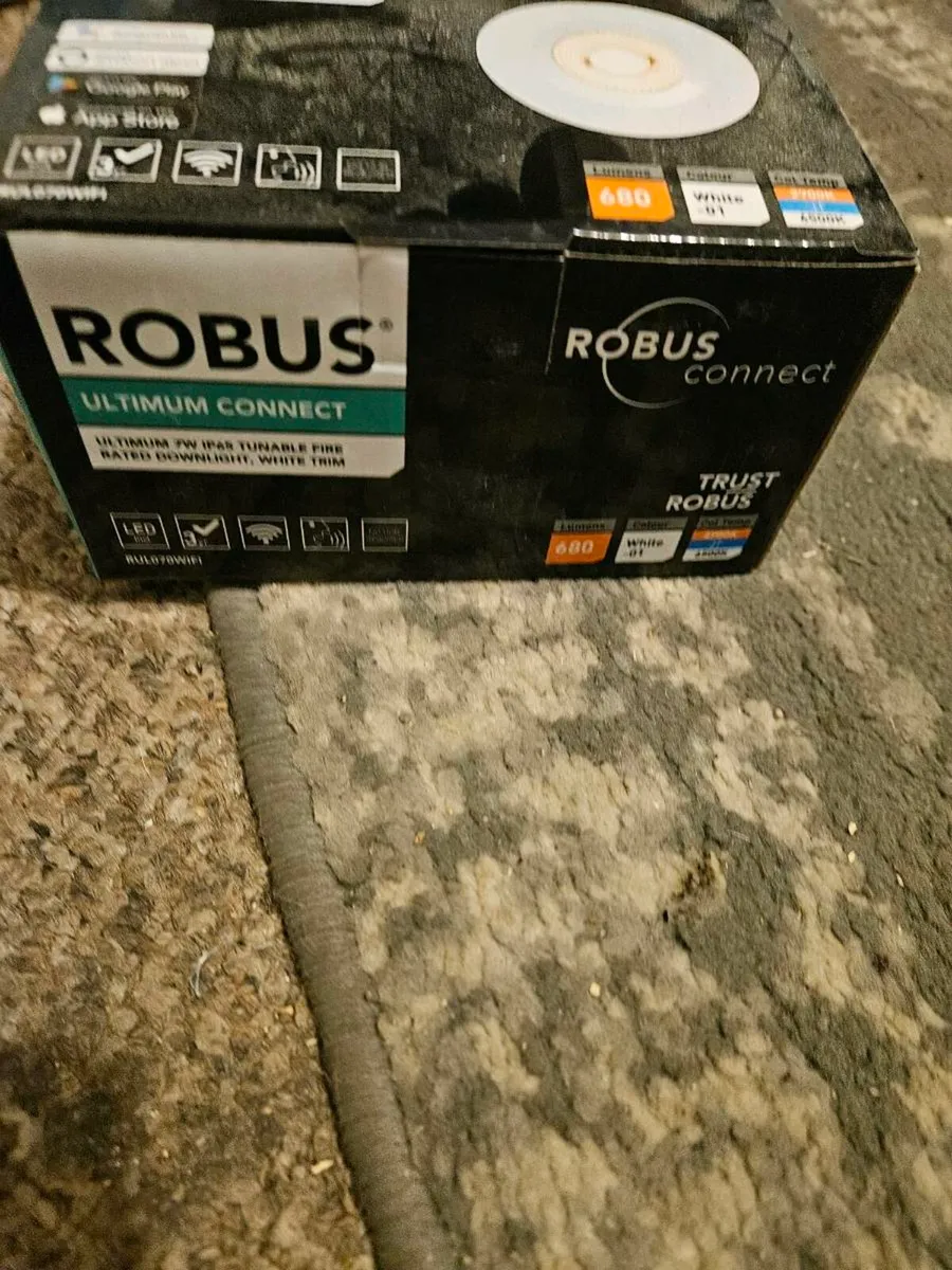 Spot light - Image 1