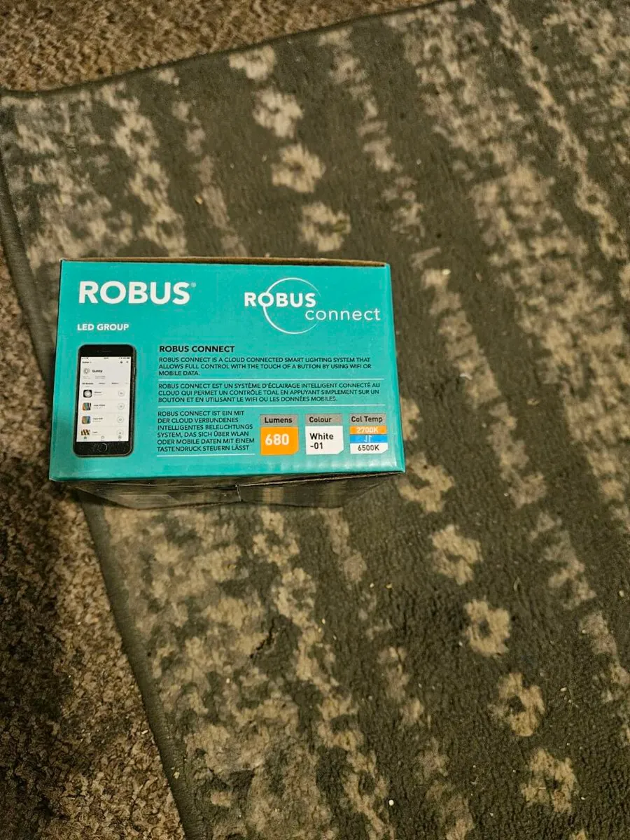 Spot light - Image 3