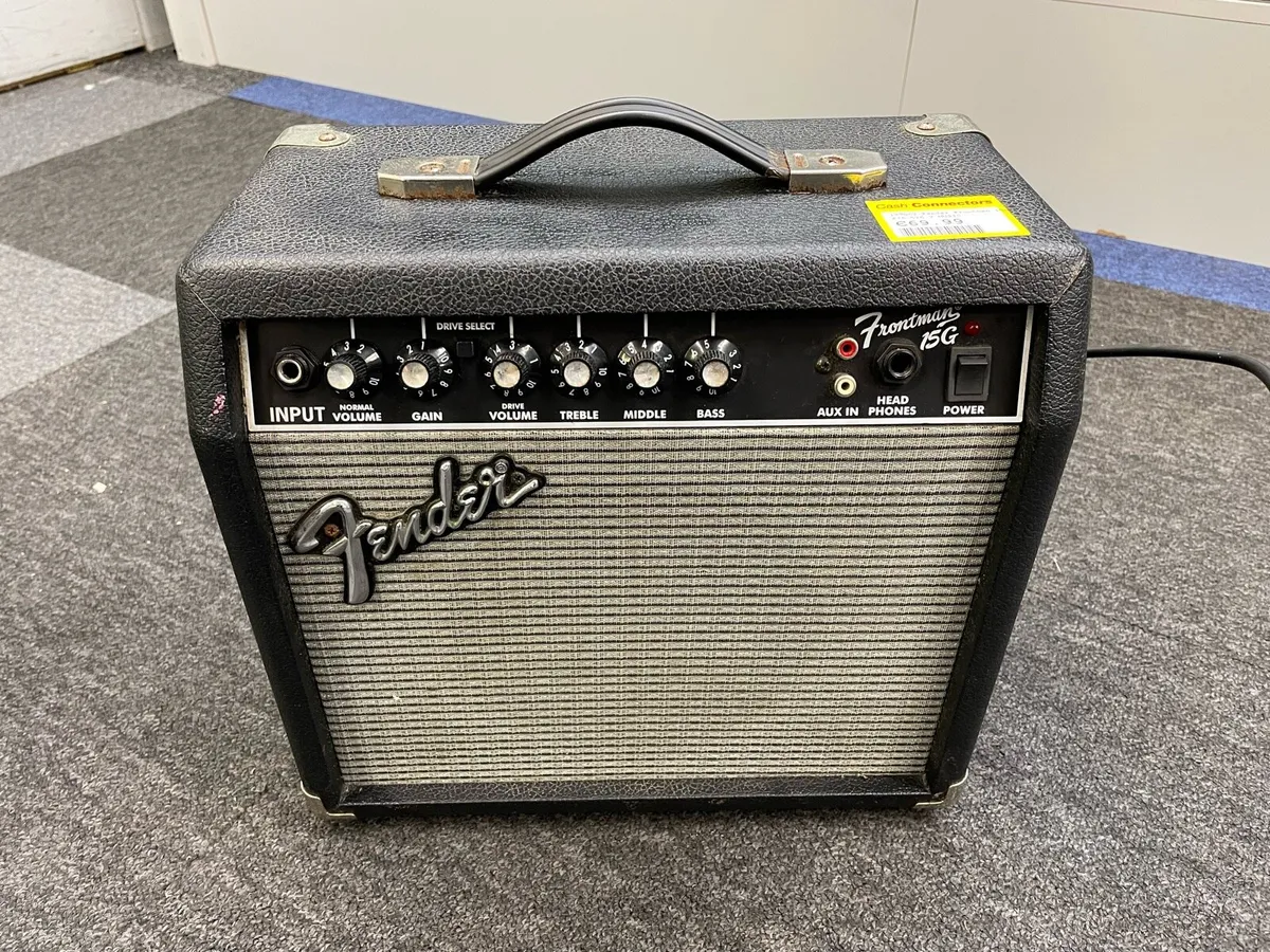 Fender Frontman 15G Amplifier - Image 1