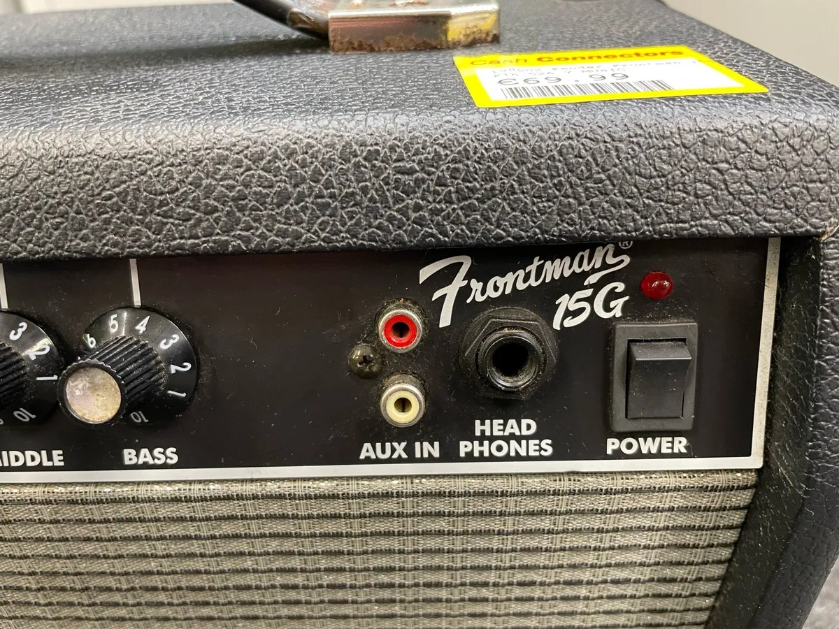Fender Frontman 15G Amplifier - Image 3