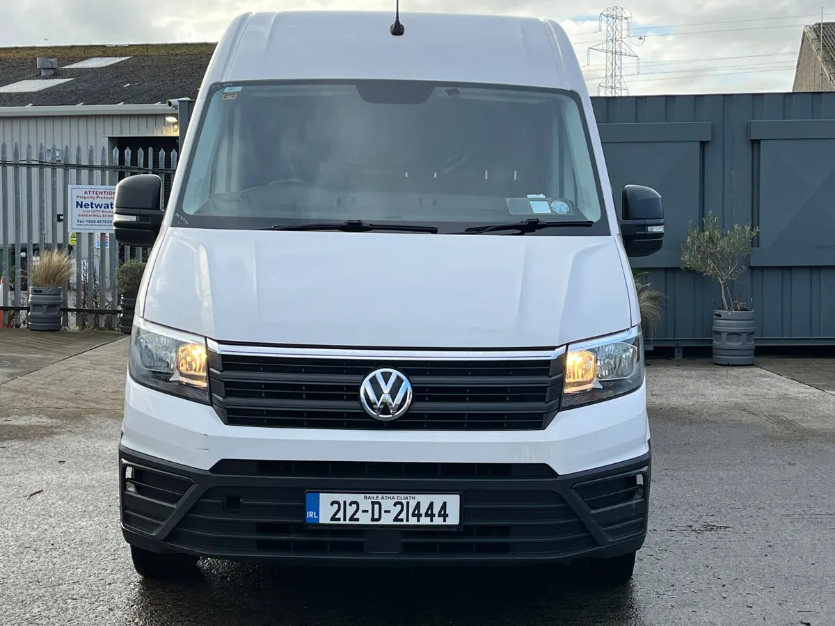 Volkswagen Crafter 2021 - Image 2