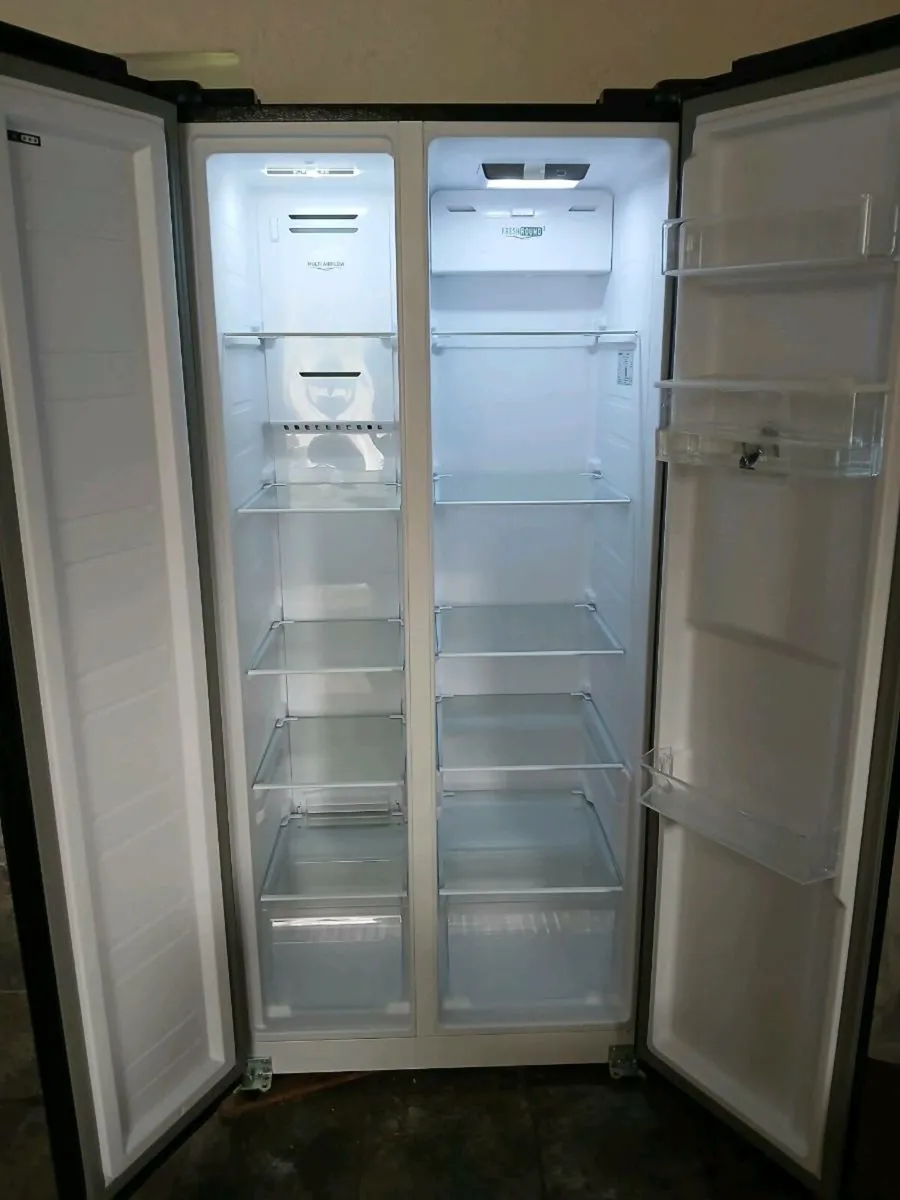 Fridge freezer - Image 3