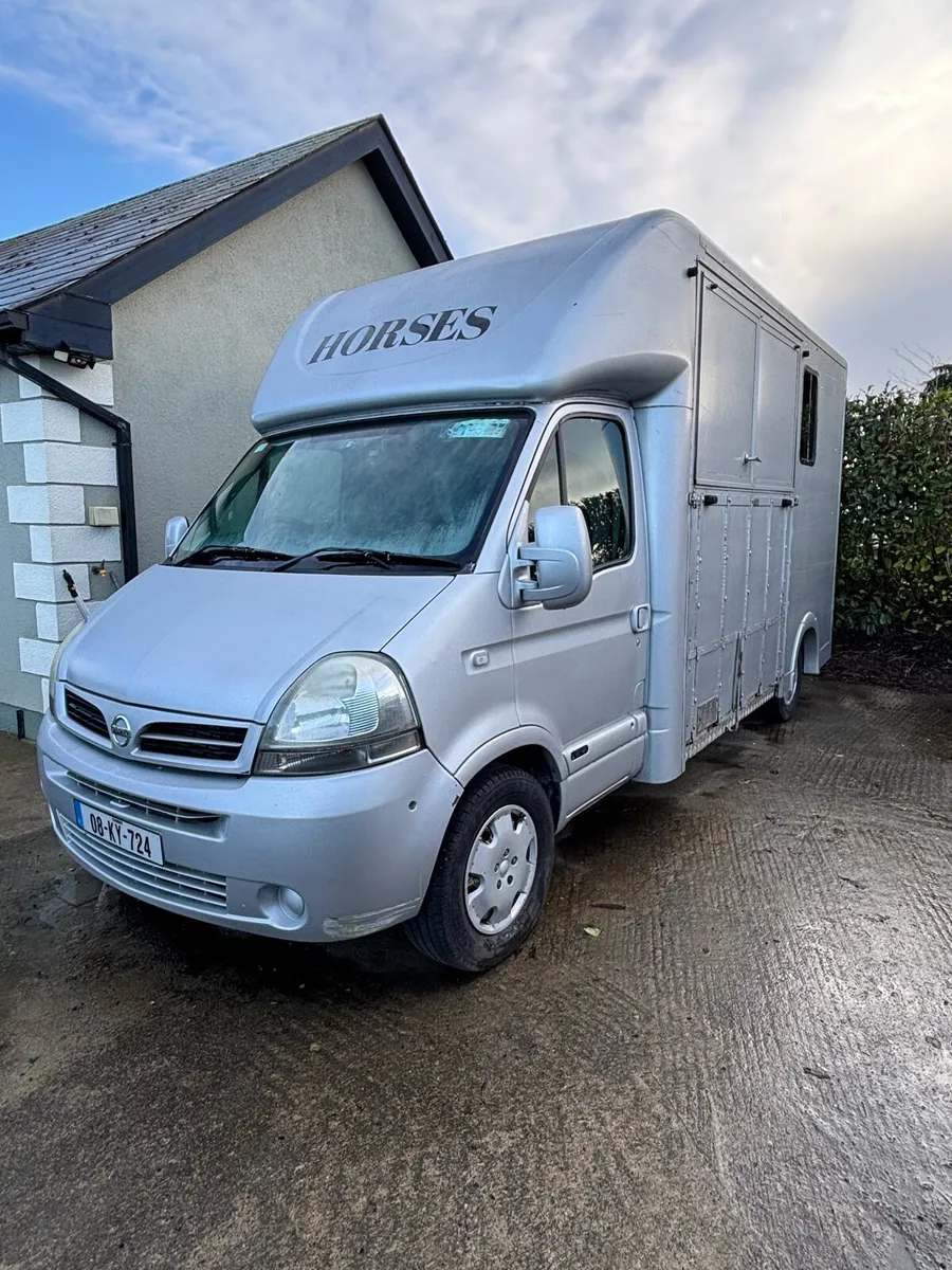 2008 Two horse 3.5 Tonne Lorry - Image 1