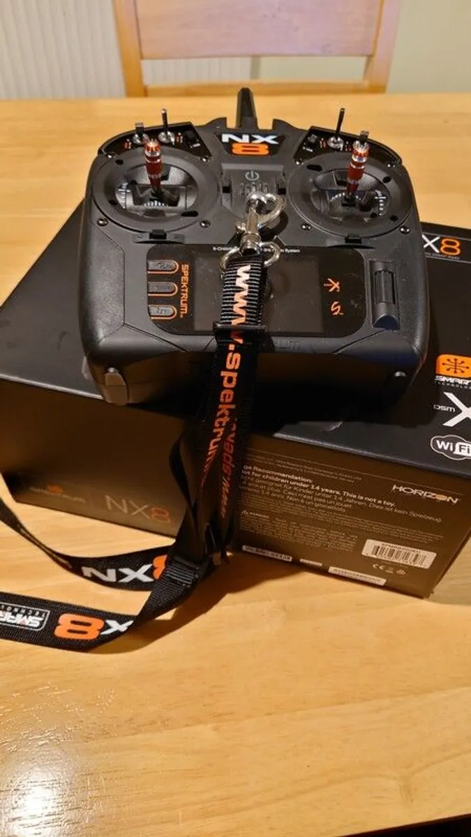 Spektrum NX8 - Image 1
