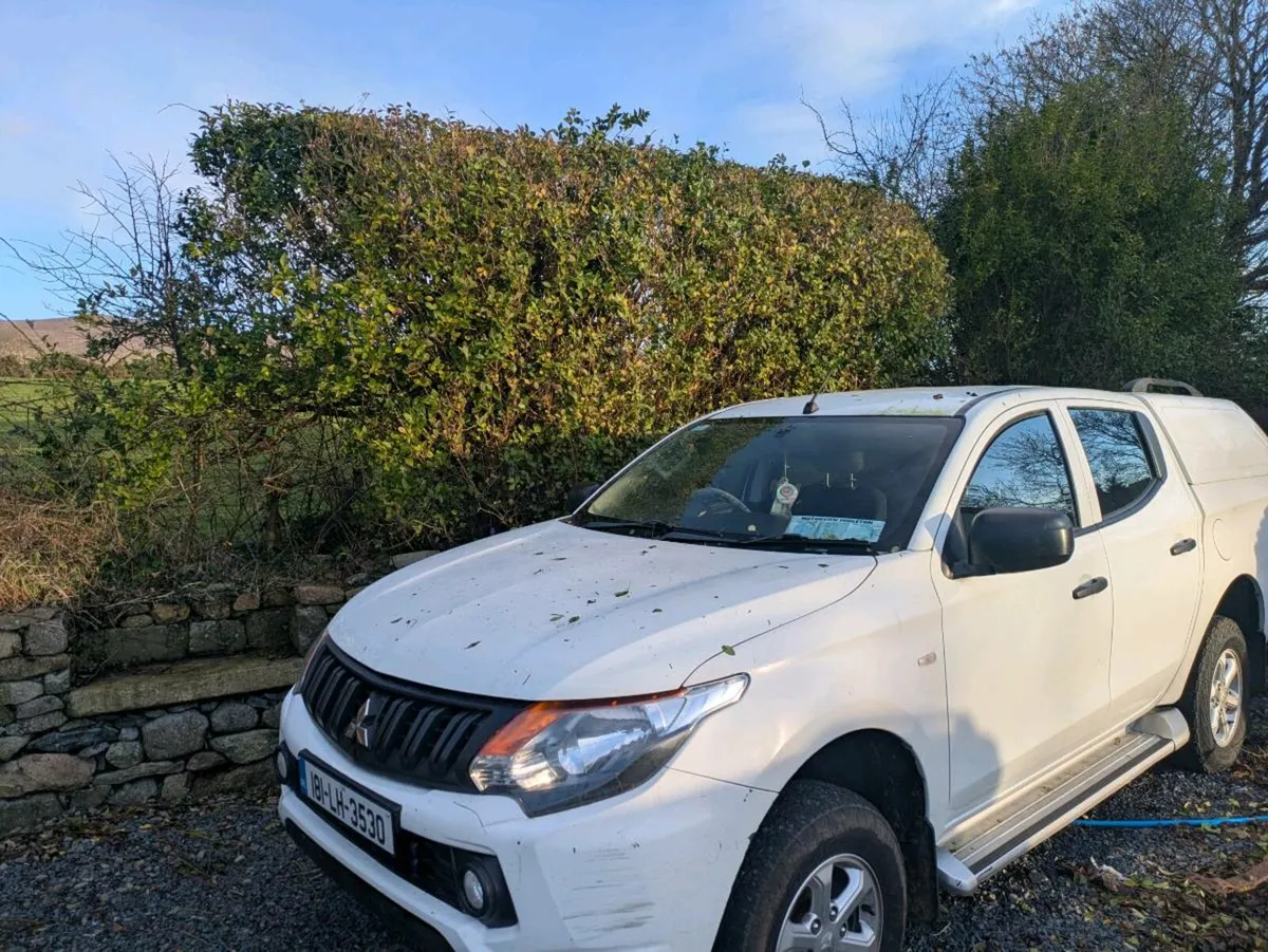 Mitsubishi l200 - Image 1