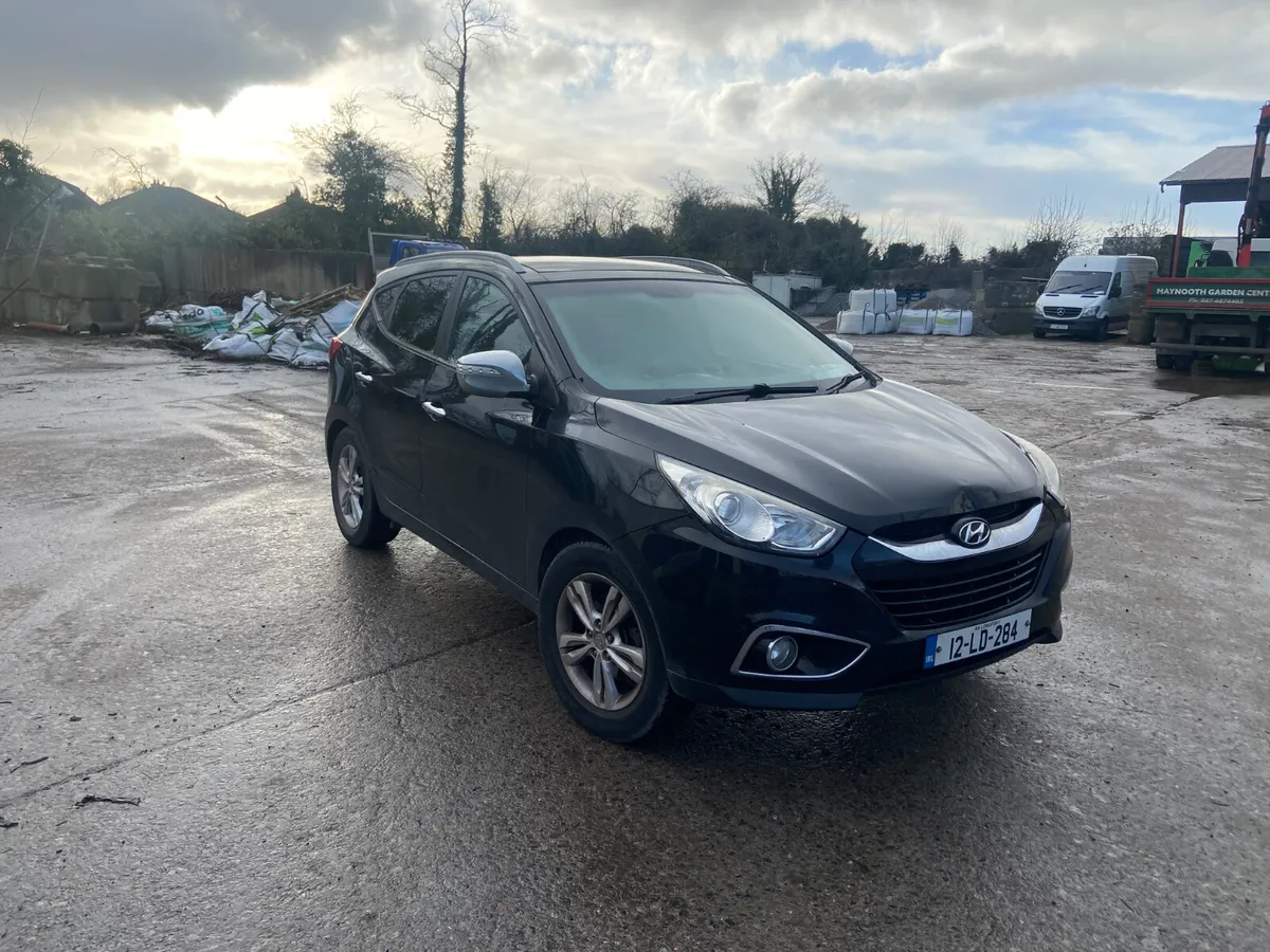 12 Hyundai ix35 - Image 2