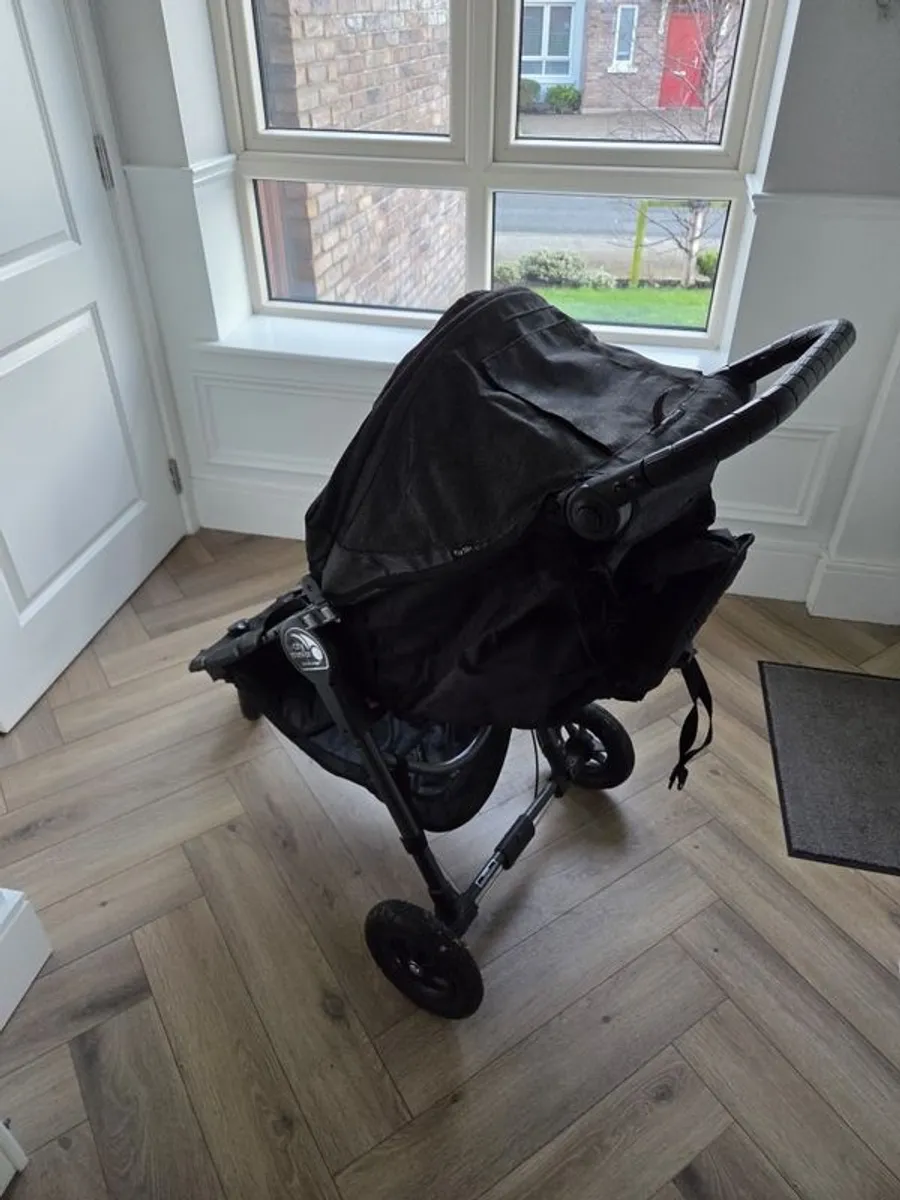 city jogger - Image 3