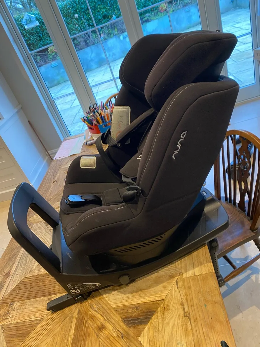 Nuna rebl 360 car seat - Image 3
