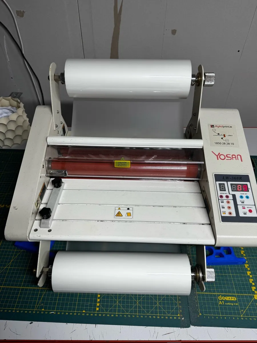 Roll fed laminator sra3 - Image 1