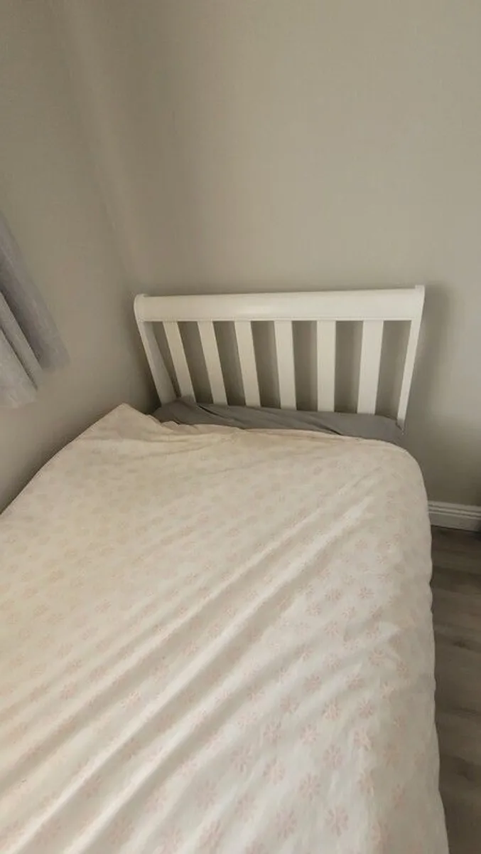 single bed - Image 4