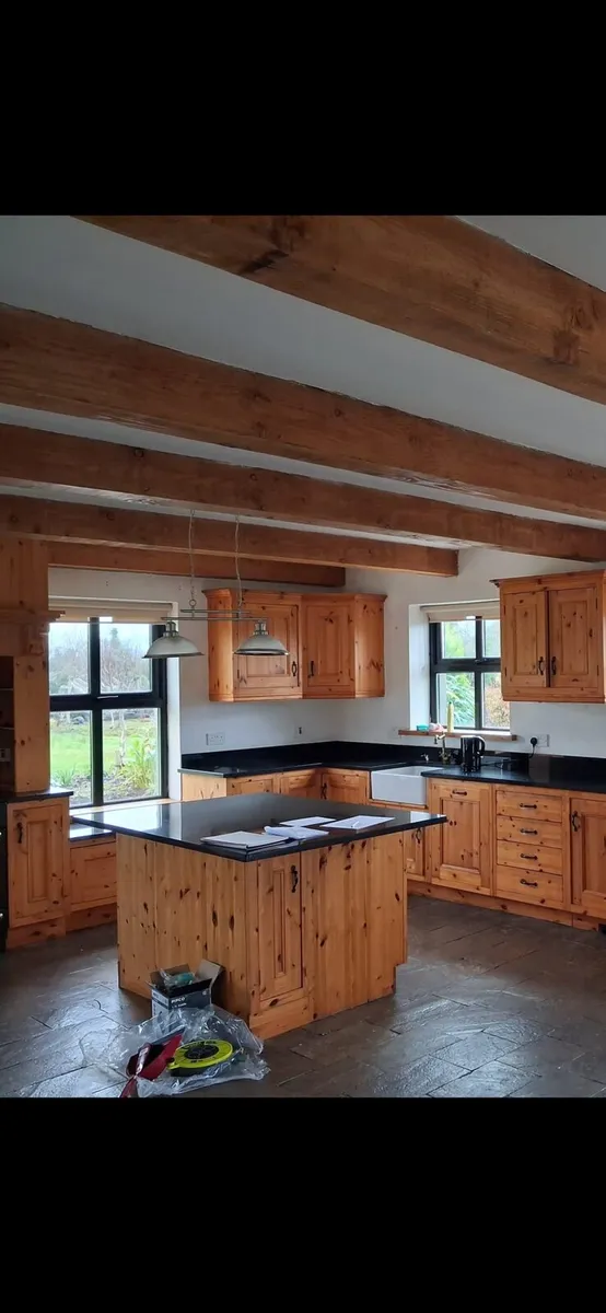 ...wooden beams... - Image 1