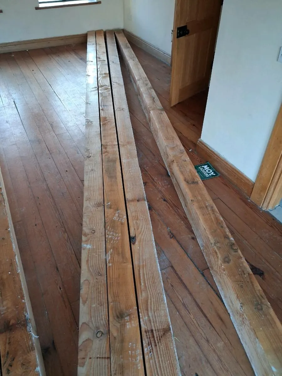 ...wooden beams... - Image 4