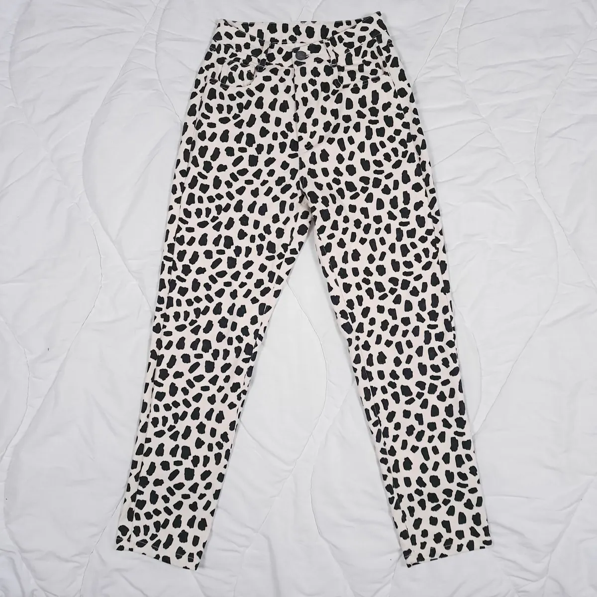 Lucy & Yak Cream Black Mom Jeans 24R/6UK - Image 1