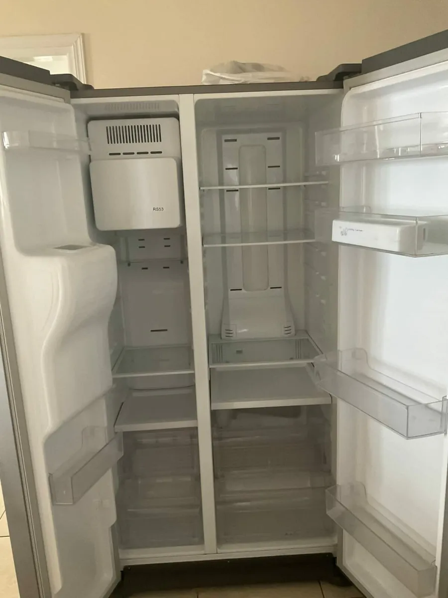 Samsung American Fridge Freezer - Image 2