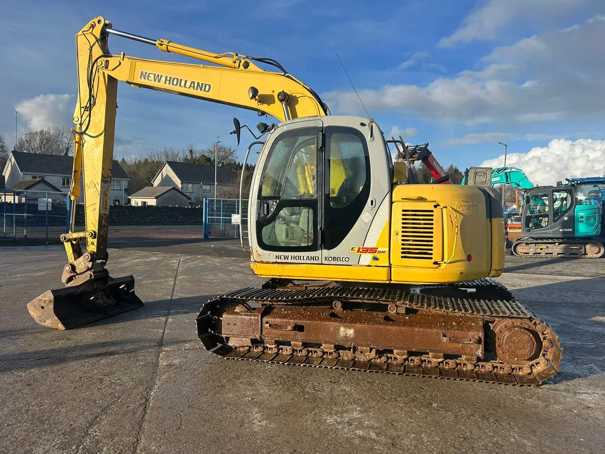 2007 New Holland Kobelco E135 SR-1ES - MULLANS - Image 3