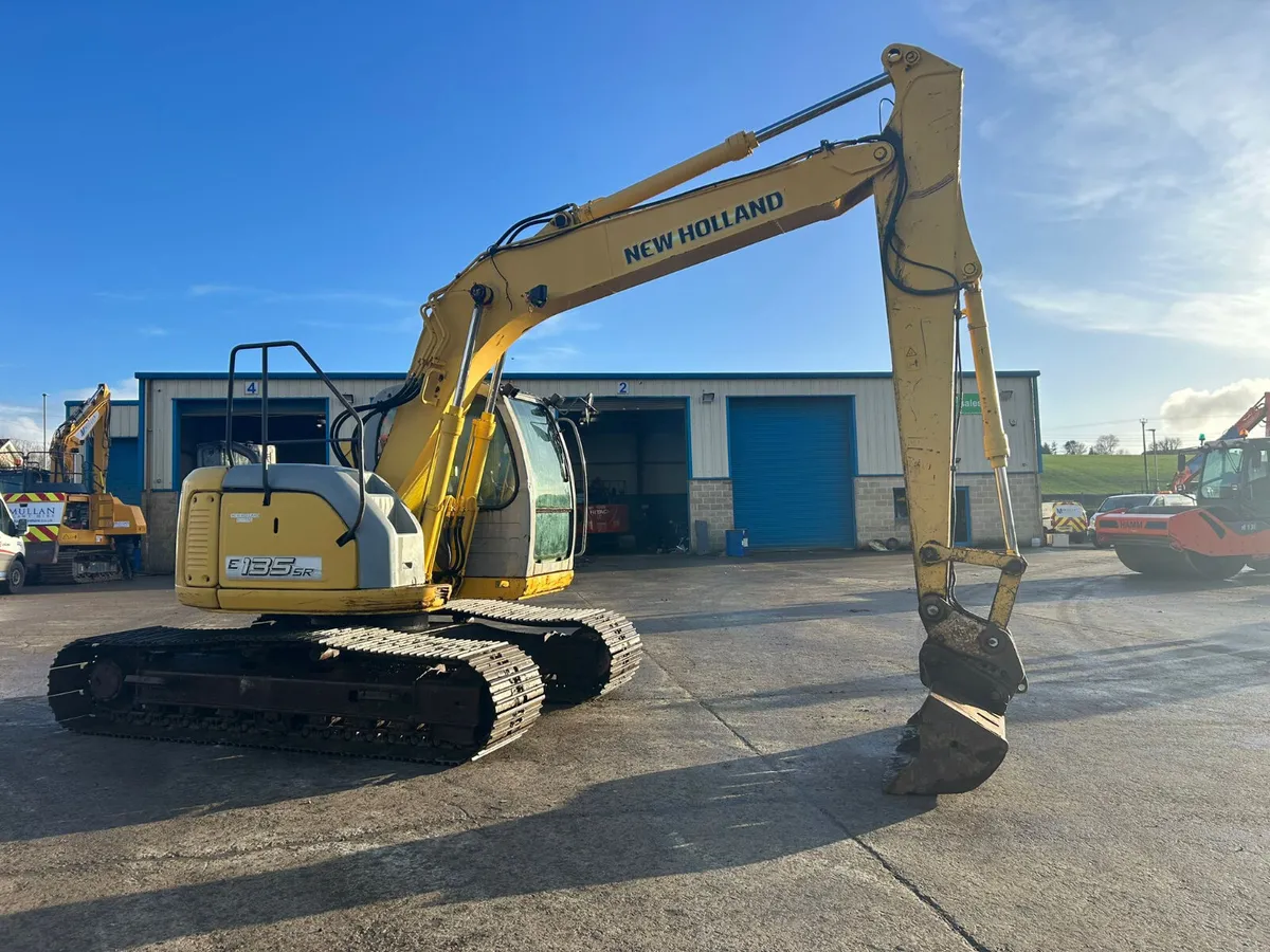 2007 New Holland Kobelco E135 SR-1ES - MULLANS - Image 4