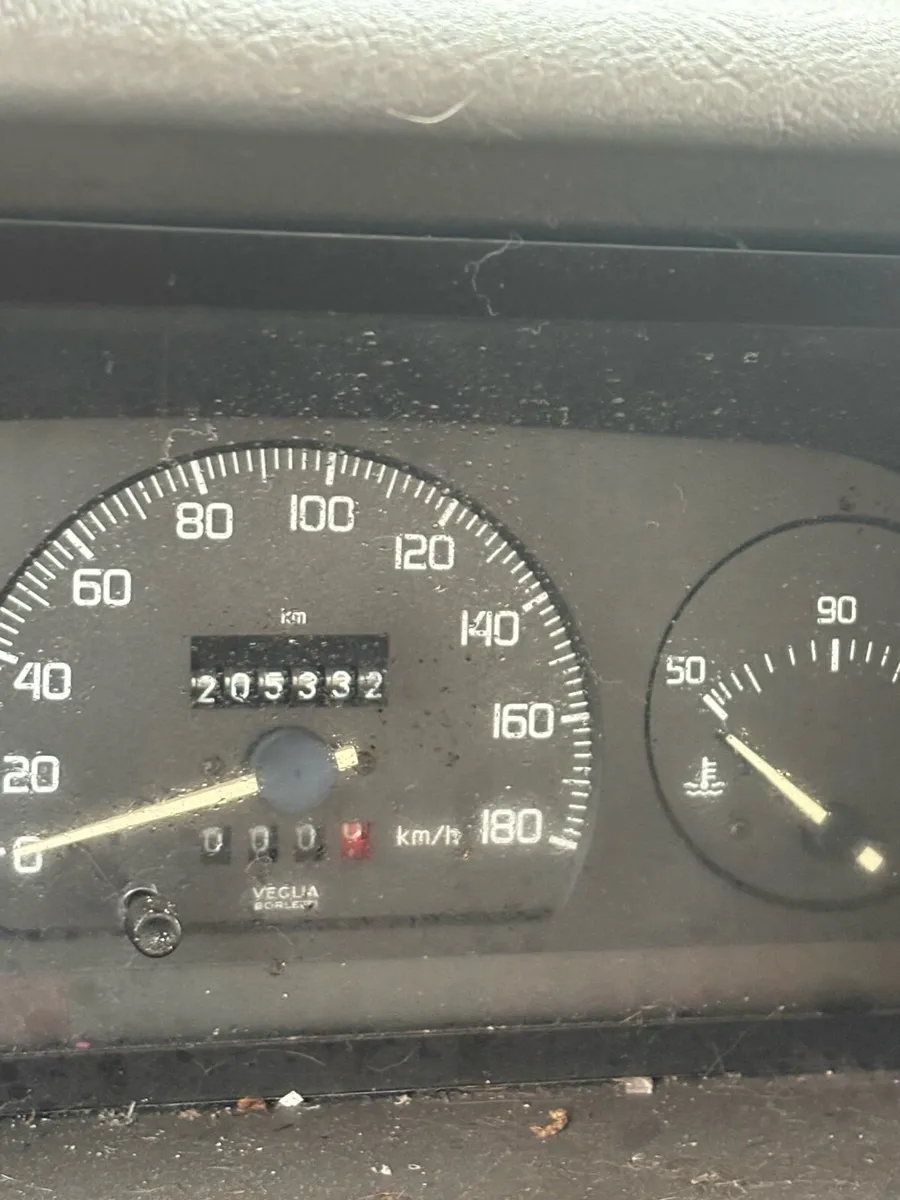 Hymer camper - Image 3