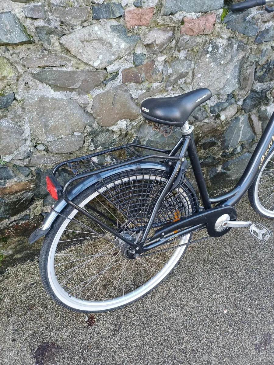 Fully Refurbished Apollo Sandhamn Step-through - Image 3