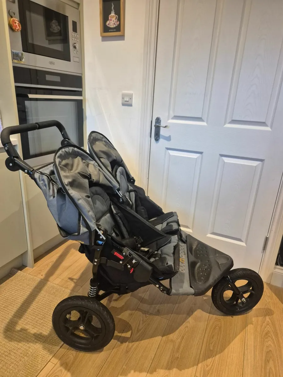 Out n about Double buggy - Image 3