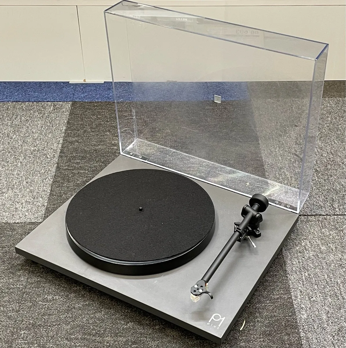 Rega Planar 1 Plus Turntable - Image 1