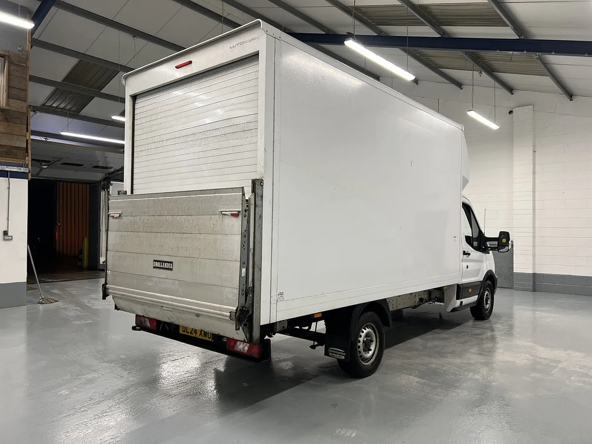 2024 Ford Transit Luton Box Van - Image 4