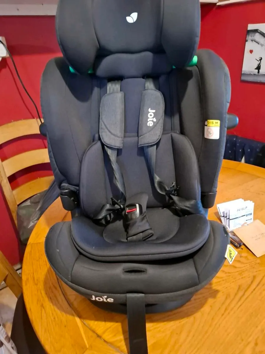 Car seat - Image 2