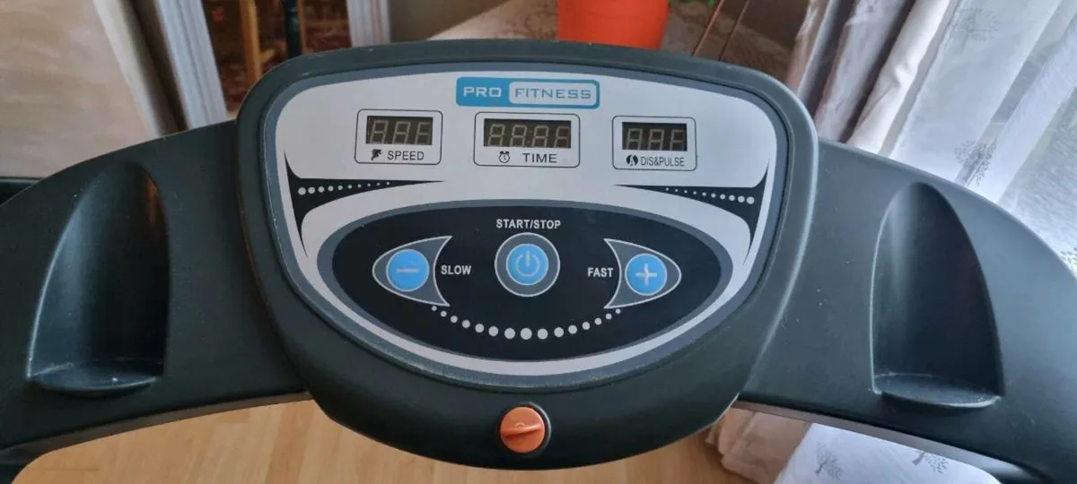 Treadmill - Electric/Profitness - Image 2